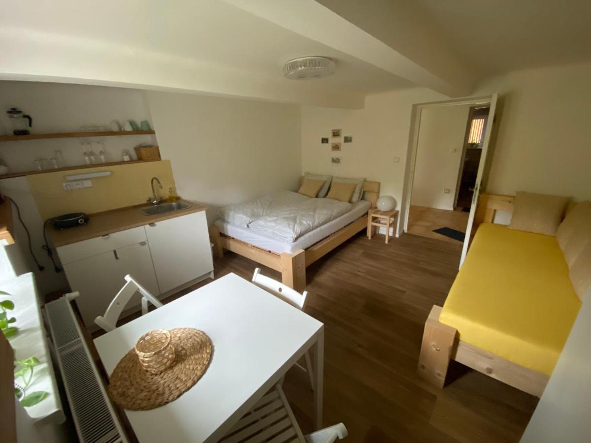Ubytovani Lucie Apartment ลูฮาโชวิตเซอ ภายนอก รูปภาพ